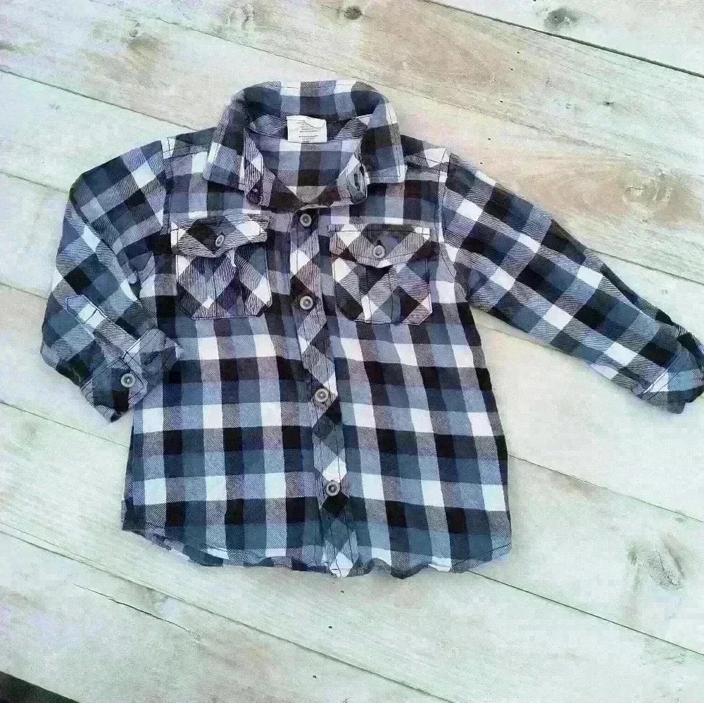 Crazy 8 Toddler Boys Plaid Button Up Flannel Shirt Long Sleeve Size 3T
